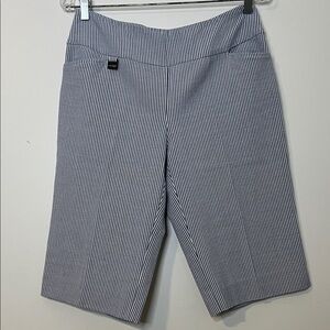 Women’s Navy Stripe Pull-On Shorts softly structured pinstripe with pockets